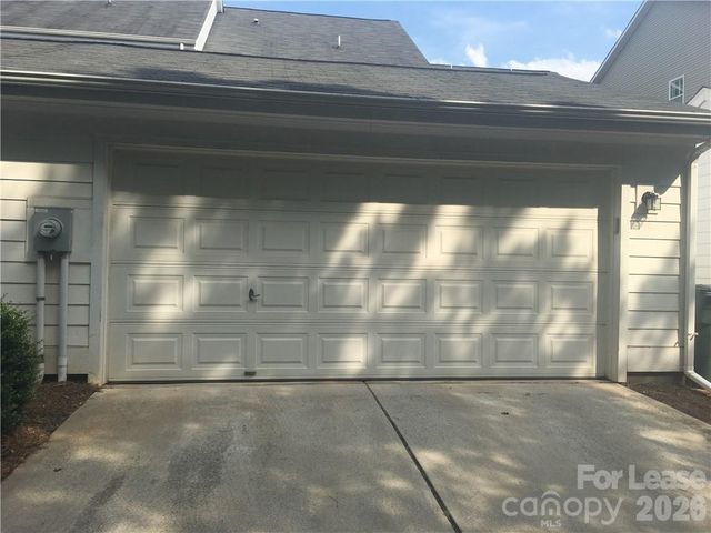 9916 Evergreen Terrace Drive, Charlotte, NC 28277