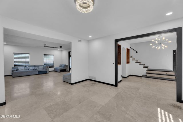 6253 COSECHA LUNA Circle, El Paso, TX 79932