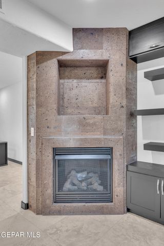 6253 COSECHA LUNA Circle, El Paso, TX 79932