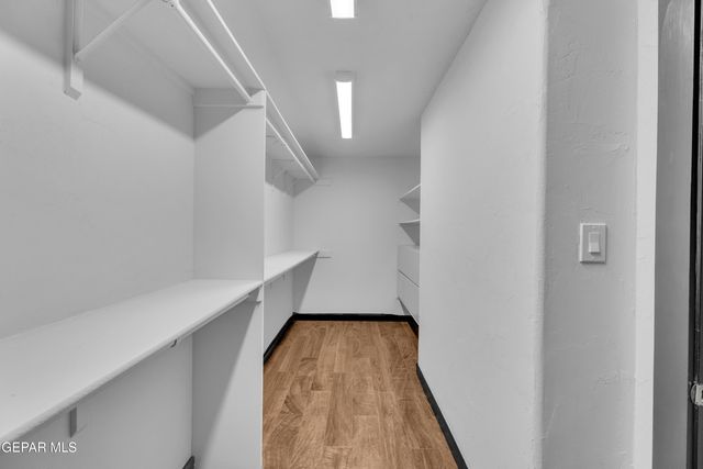 6253 COSECHA LUNA Circle, El Paso, TX 79932