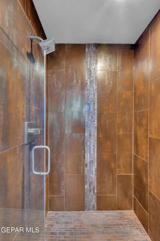 6253 COSECHA LUNA Circle, El Paso, TX 79932