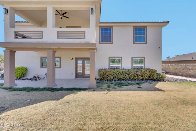 6253 COSECHA LUNA Circle, El Paso, TX 79932