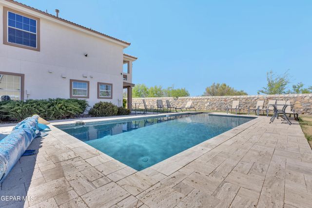 6253 COSECHA LUNA Circle, El Paso, TX 79932