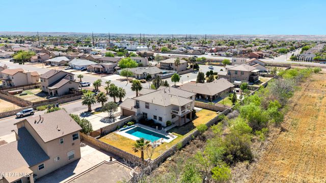 6253 COSECHA LUNA Circle, El Paso, TX 79932