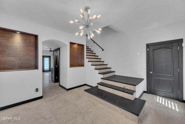 6253 COSECHA LUNA Circle, El Paso, TX 79932