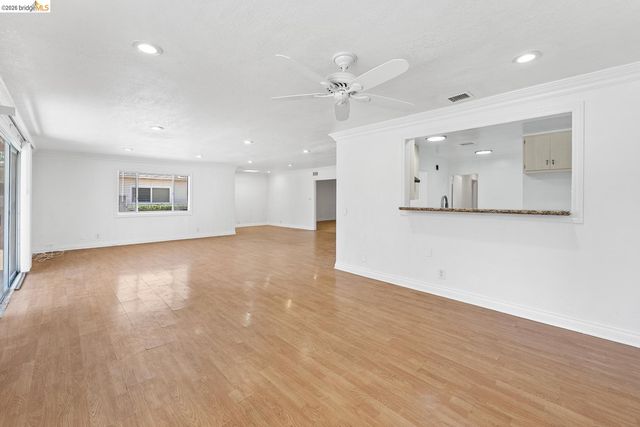 15138 Hiawatha ST, Mission Hills (los Angeles), CA 91345
