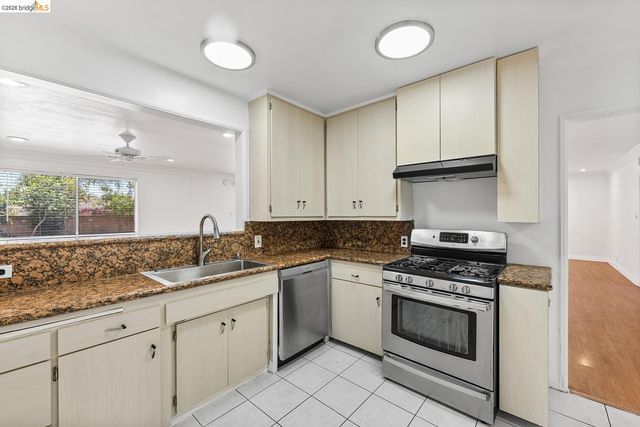 15138 Hiawatha ST, Mission Hills (los Angeles), CA 91345