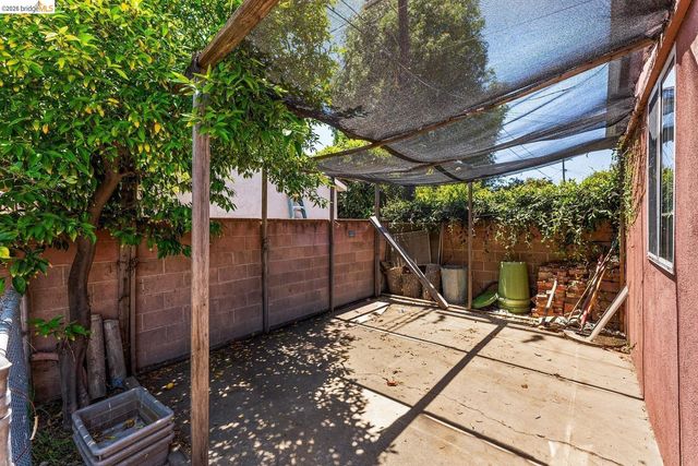 15138 Hiawatha ST, Mission Hills (los Angeles), CA 91345