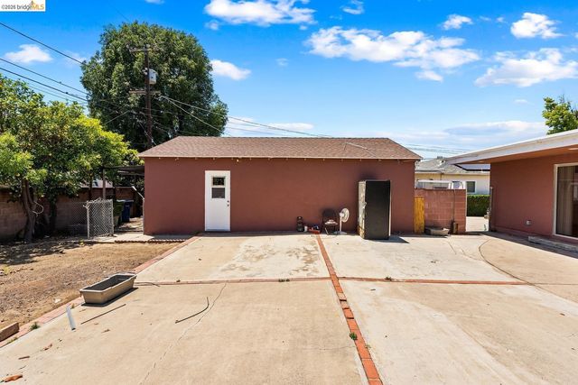 15138 Hiawatha ST, Mission Hills (los Angeles), CA 91345