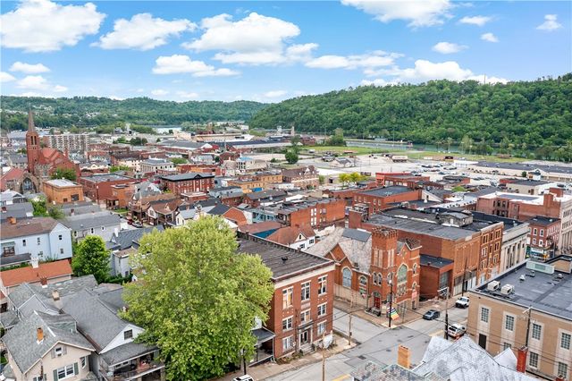 400 5th St, Charleroi Boro, PA 15022