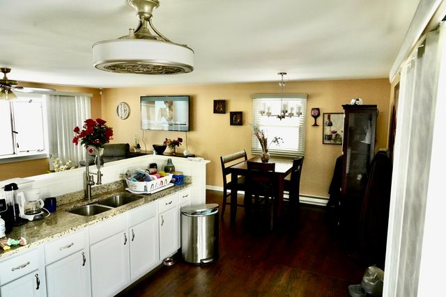 17316 Central Park Avenue, Hazel Crest, IL 60429