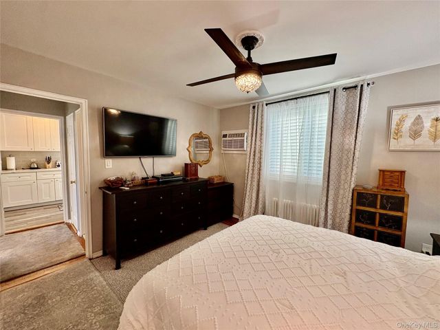 260-08 74th Avenue 2nd Floor, Glen Oaks, NY 11004