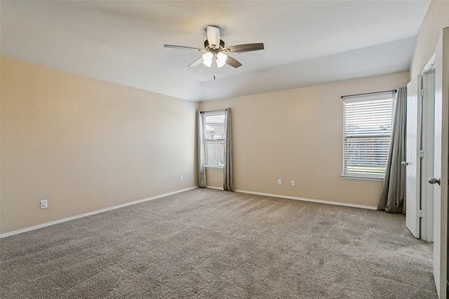 11204 Beechgrove Court, Fort Worth, TX 76140