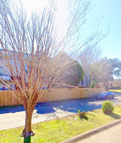 11203 Shannon Hills Drive, Houston, TX 77099