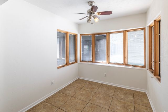 911 PRESTWICK Lane, Richardson, TX 75080