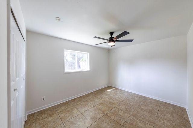 911 PRESTWICK Lane, Richardson, TX 75080
