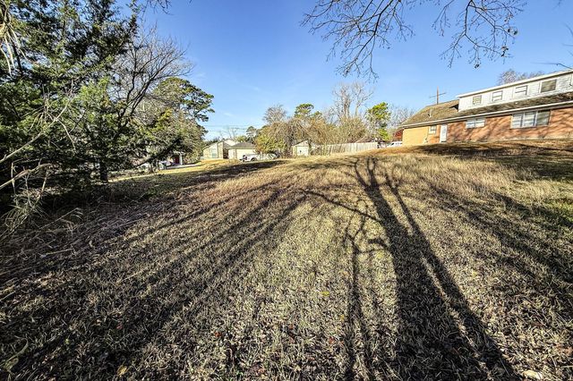 Lot 47B Normal Park Drive, Huntsville, TX 77320