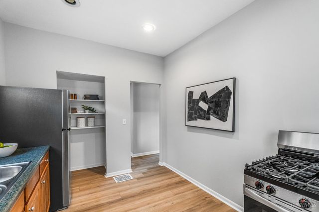 3554 Woodburn Avenue, Cincinnati, OH 45207