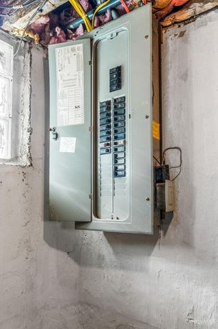 3554 Woodburn Avenue, Cincinnati, OH 45207