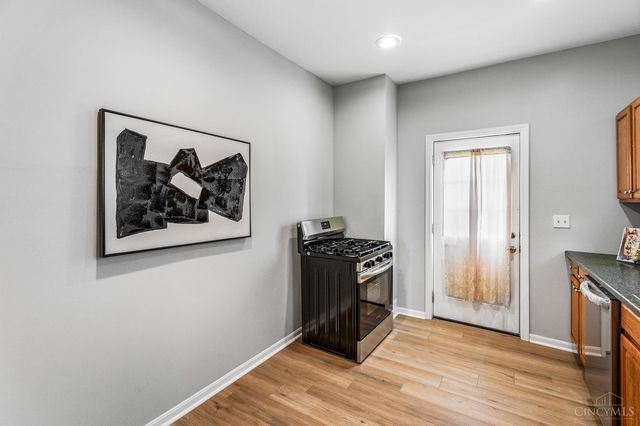 3554 Woodburn Avenue, Cincinnati, OH 45207