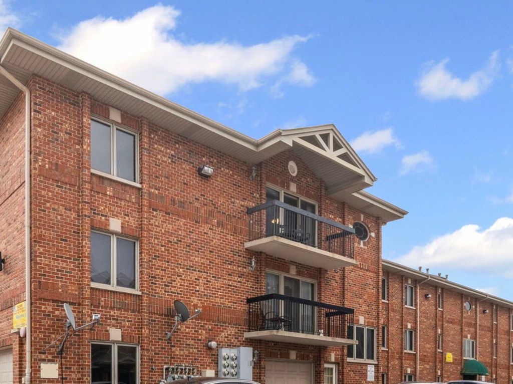 10710 Central Avenue 3D, Chicago Ridge, IL 60415