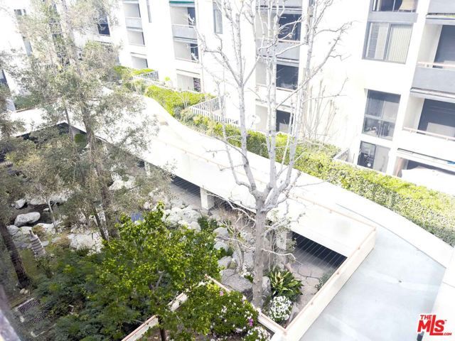 222 S Central Avenue 433, Los Angeles, CA 90012