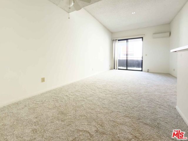 222 S Central Avenue 433, Los Angeles, CA 90012