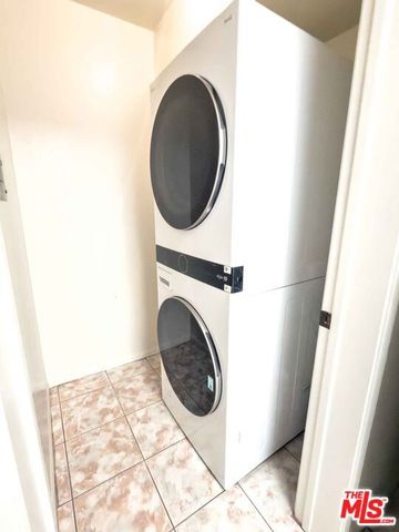 222 S Central Avenue 433, Los Angeles, CA 90012