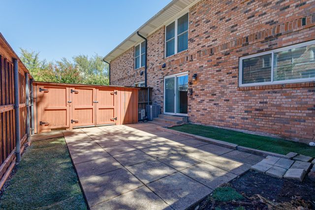 4206 Newton Avenue 112, Dallas, TX 75219