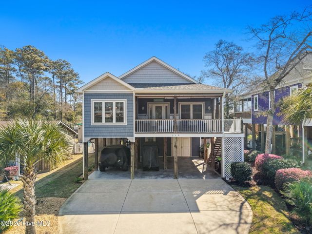 314 NE 61st Street, Oak Island, NC 28465