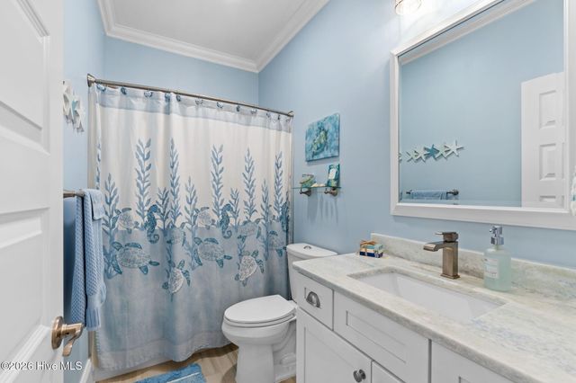 314 NE 61st Street, Oak Island, NC 28465