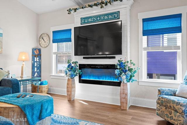 314 NE 61st Street, Oak Island, NC 28465