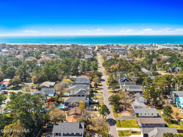 314 NE 61st Street, Oak Island, NC 28465