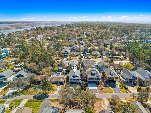 314 NE 61st Street, Oak Island, NC 28465