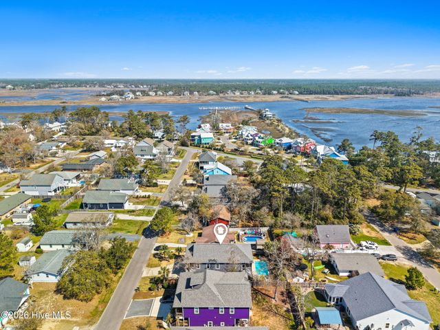 314 NE 61st Street, Oak Island, NC 28465