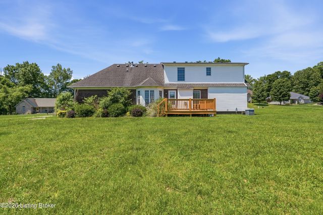 359 S Peak Ave, Shepherdsville, KY 40165