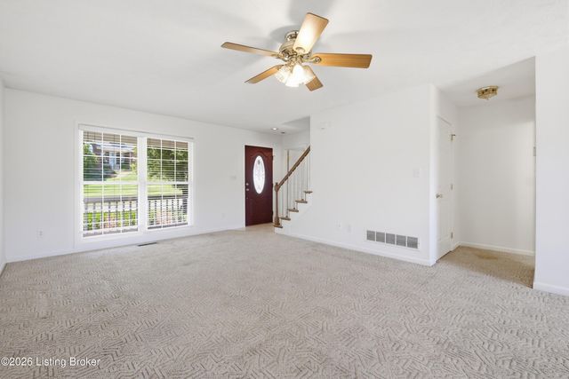 359 S Peak Ave, Shepherdsville, KY 40165