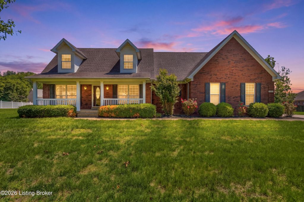 359 S Peak Ave, Shepherdsville, KY 40165