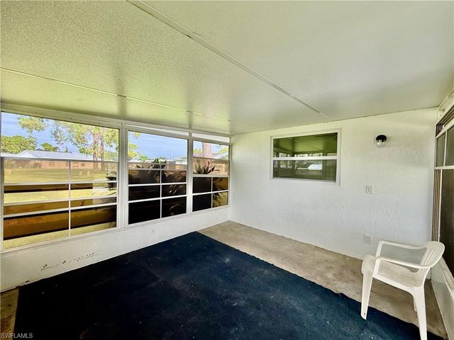 36 Heath Aster LN, Lehigh Acres, FL 33936