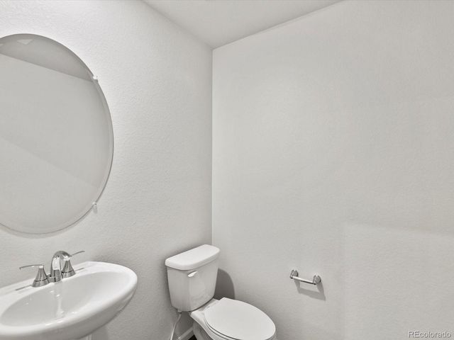 1600 Riverplace Drive 4, Windsor, CO 80550