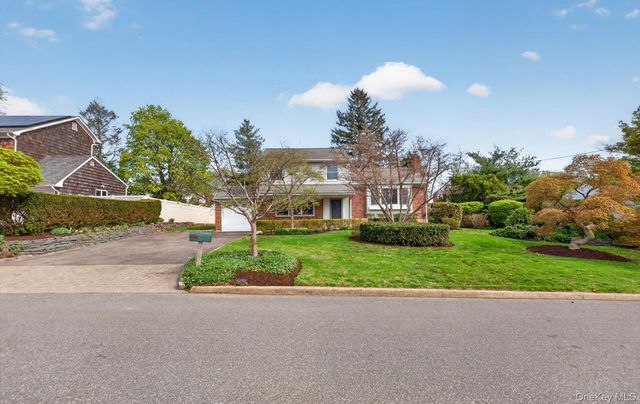 9 Eldridge Place, Glen Cove, NY 11542