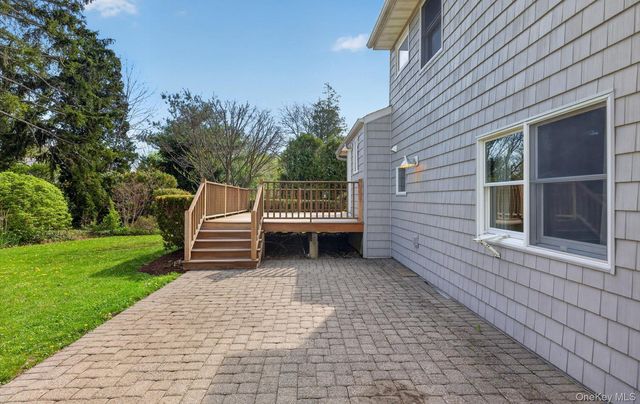 9 Eldridge Place, Glen Cove, NY 11542