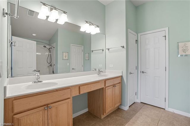 2427 Woodbourne PL, Cape Coral, FL 33991