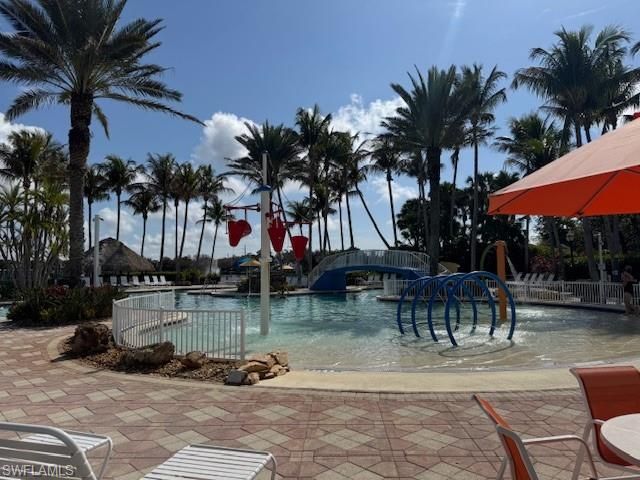 2427 Woodbourne PL, Cape Coral, FL 33991