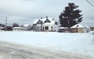 817 River Avenue, Iron Mountain, MI 49801