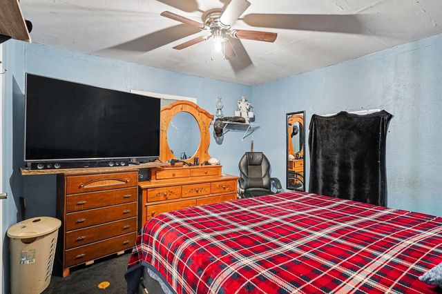 2919 NW 23rd Street, Fort Worth, TX 76106