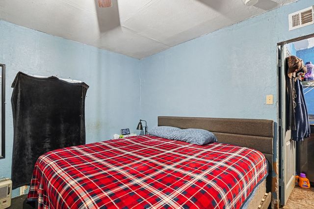 2919 NW 23rd Street, Fort Worth, TX 76106