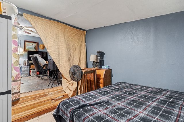 2919 NW 23rd Street, Fort Worth, TX 76106