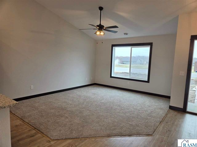 321 Falcon Run, Eagle Lake, MN 56024