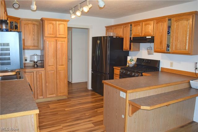 4777 Waterloo Road, Atwater, OH 44201